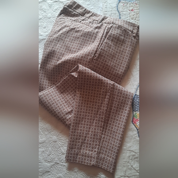 Geometric Patterned Pants - Picture 3 of 9